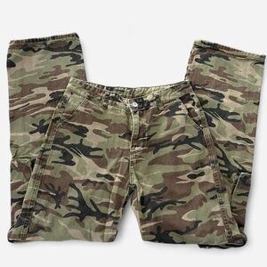 Camo cargo pants size small